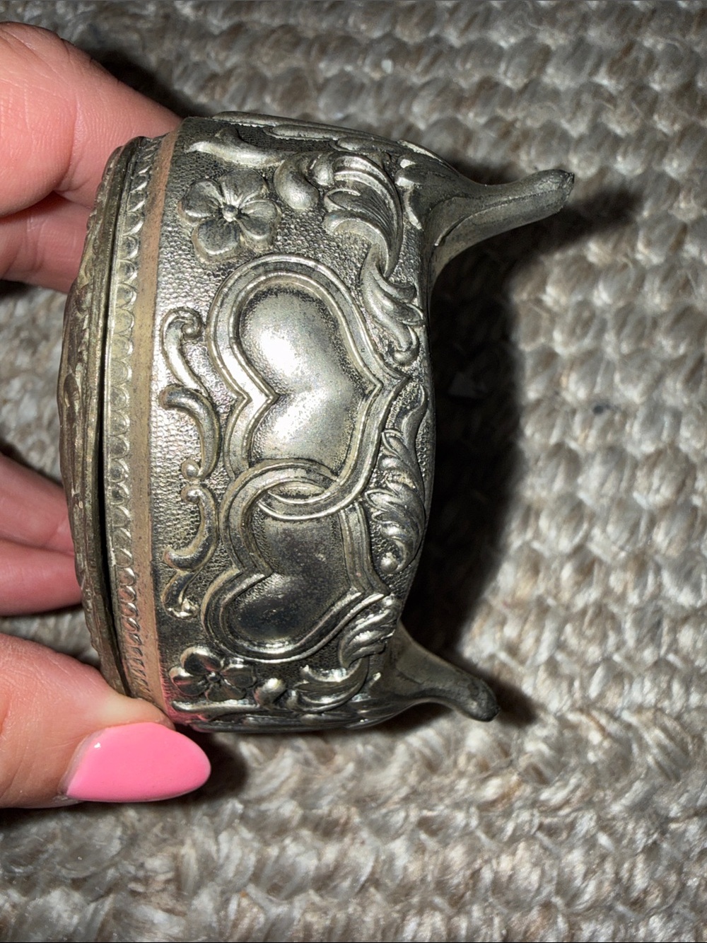 Ornate Heart-Shaped Trinket / Jewelry Box - Silver Tone - Picture 3 of 3